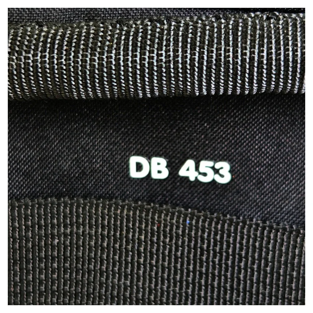 Kata DB-453 Black Digital Messenger Shoulder Camera‎ Bag Padded Tech Case EUC
